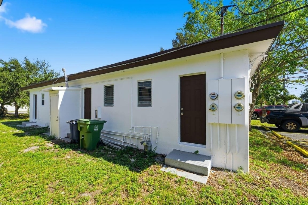 406 Nw 7th Court - Photo 9