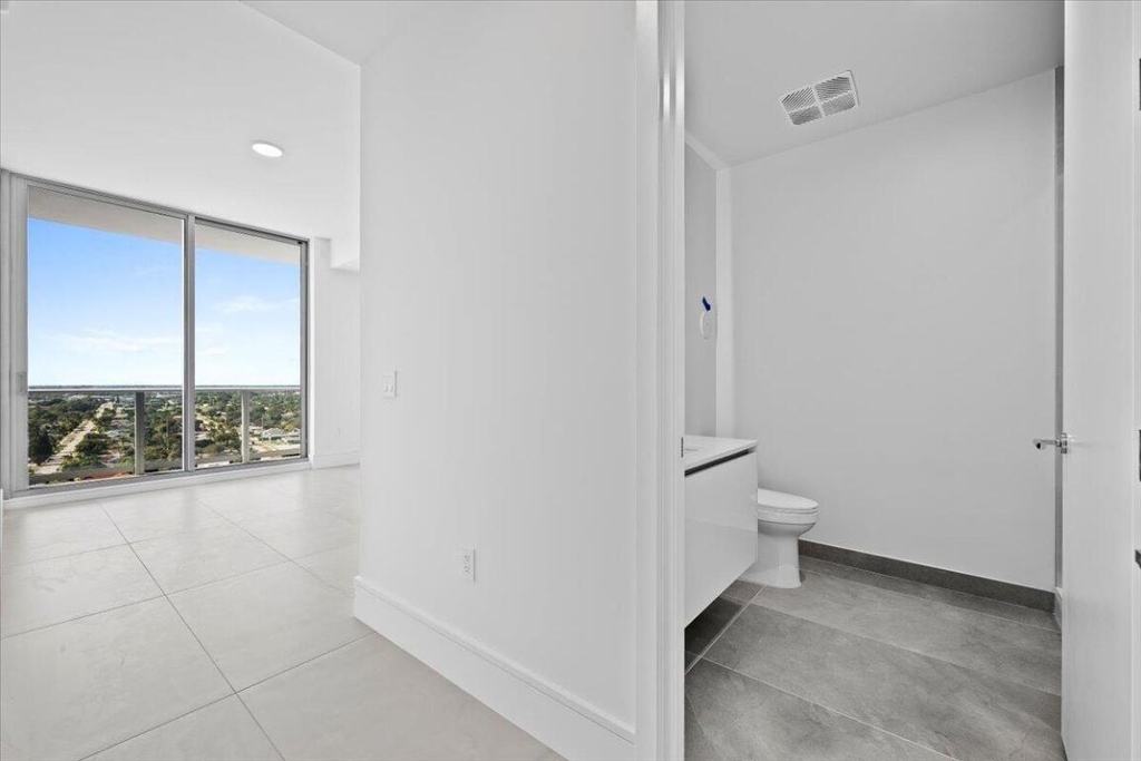 220 Lake Shore Drive - Photo 20
