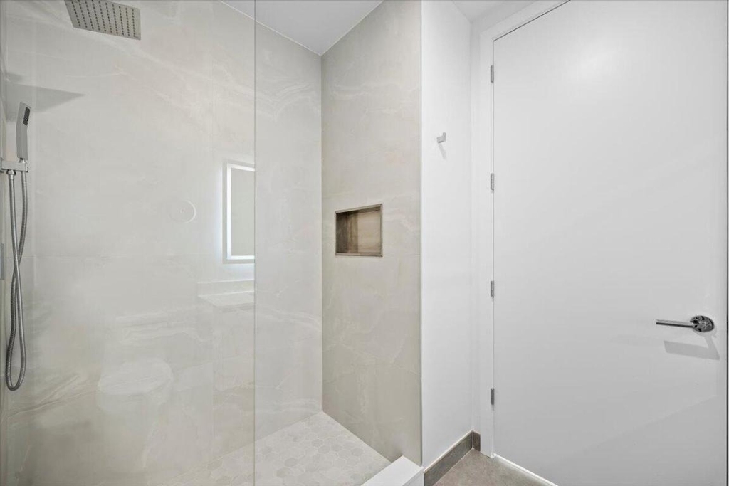 220 Lake Shore Drive - Photo 24