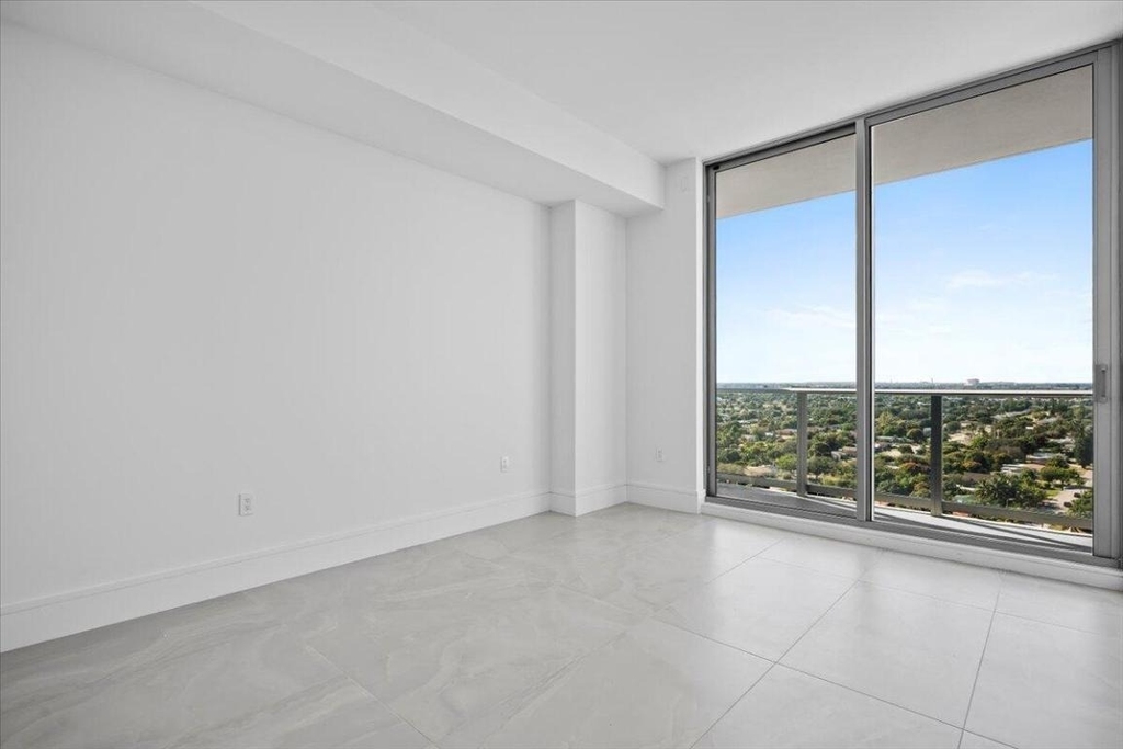 220 Lake Shore Drive - Photo 19