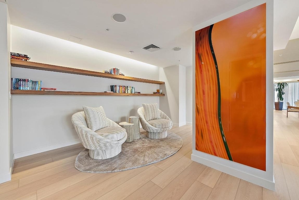 550 Okeechobee Boulevard - Photo 22