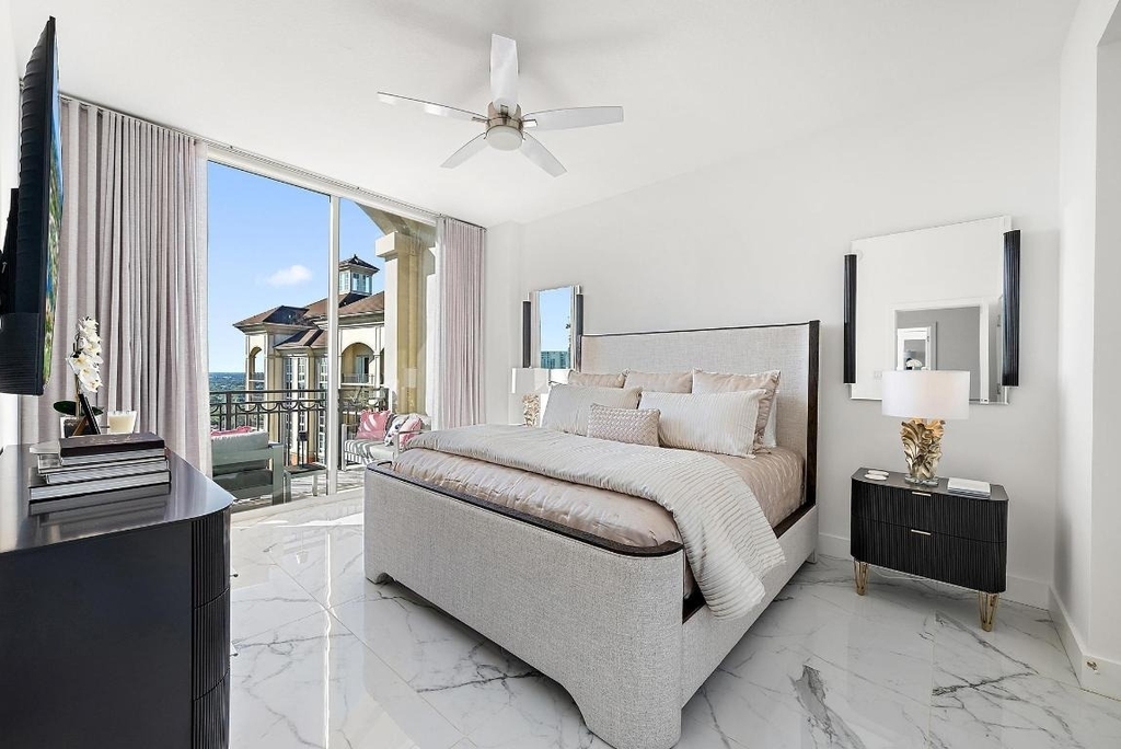 550 Okeechobee Boulevard - Photo 9