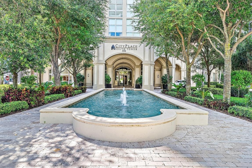550 Okeechobee Boulevard - Photo 26