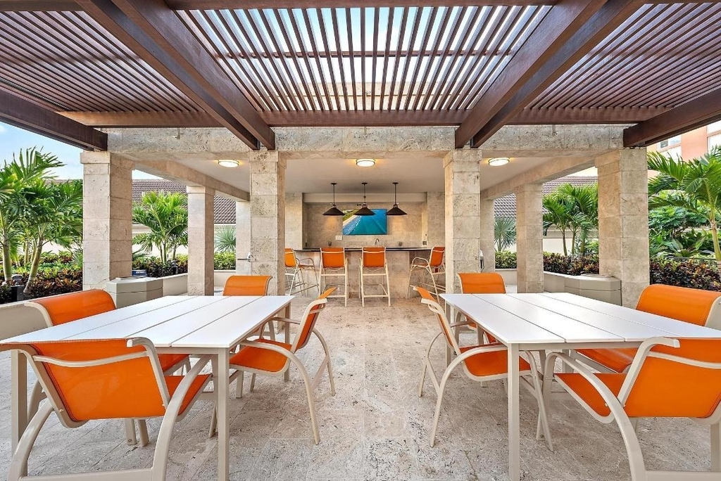 550 Okeechobee Boulevard - Photo 19