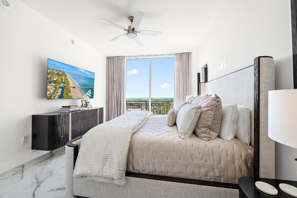 550 Okeechobee Boulevard - Photo 2