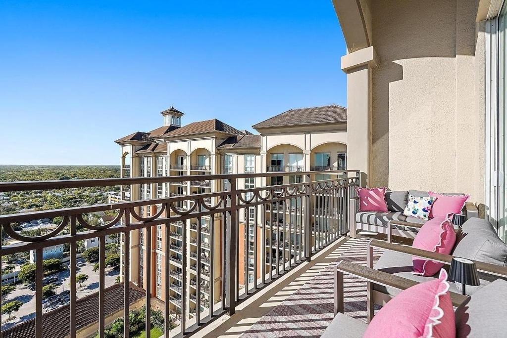 550 Okeechobee Boulevard - Photo 15