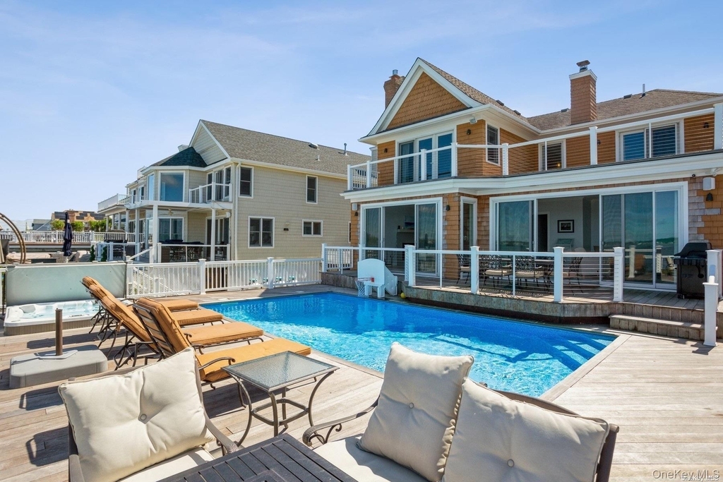 676 Dune Road - Photo 1