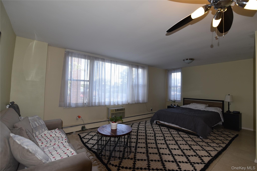 54-40 Little Neck Parkway - Photo 19