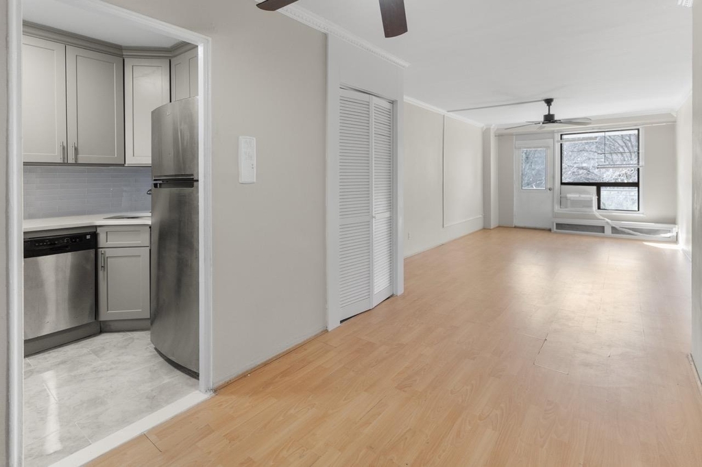 61-15 98th Street - Photo 8