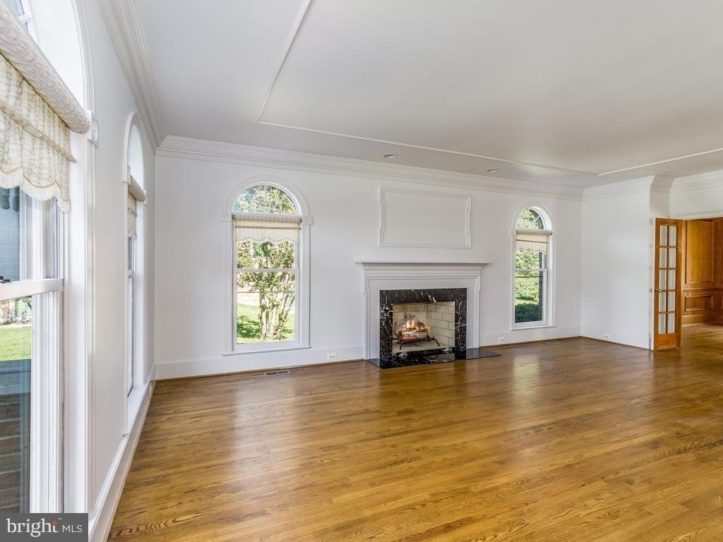 8951 Brook Road - Photo 3