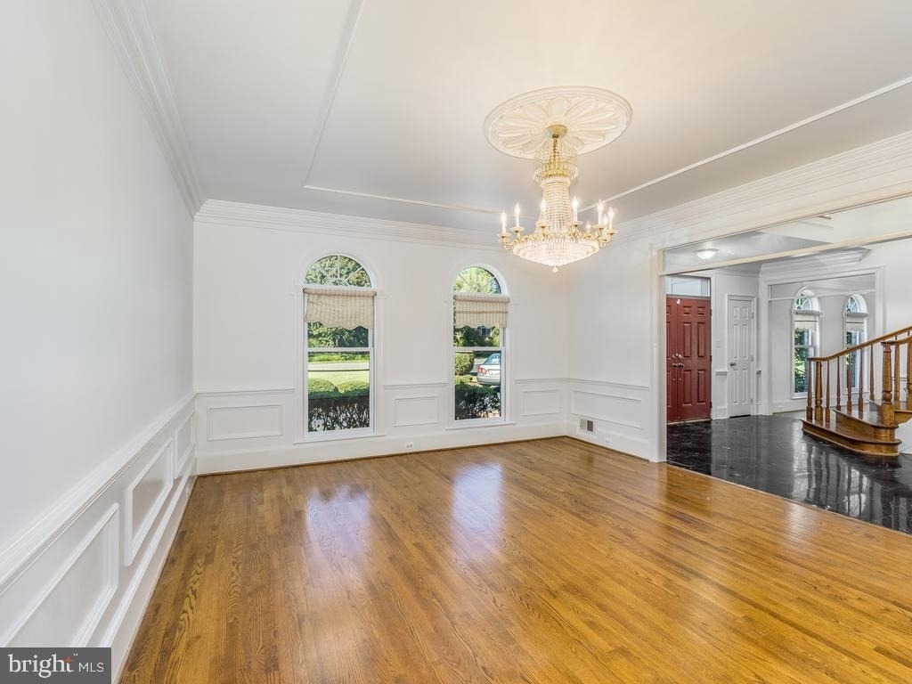8951 Brook Road - Photo 2