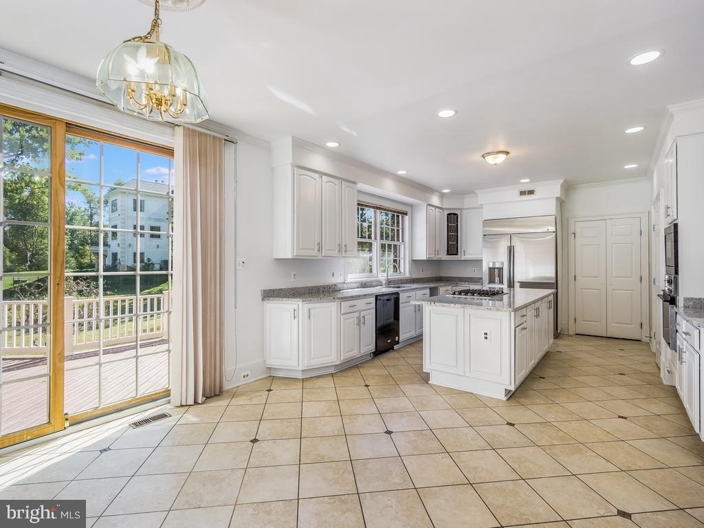 8951 Brook Road - Photo 10