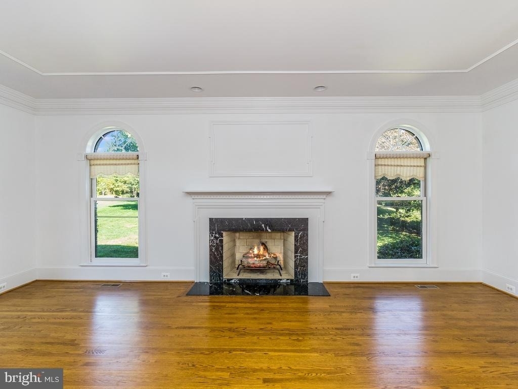 8951 Brook Road - Photo 4