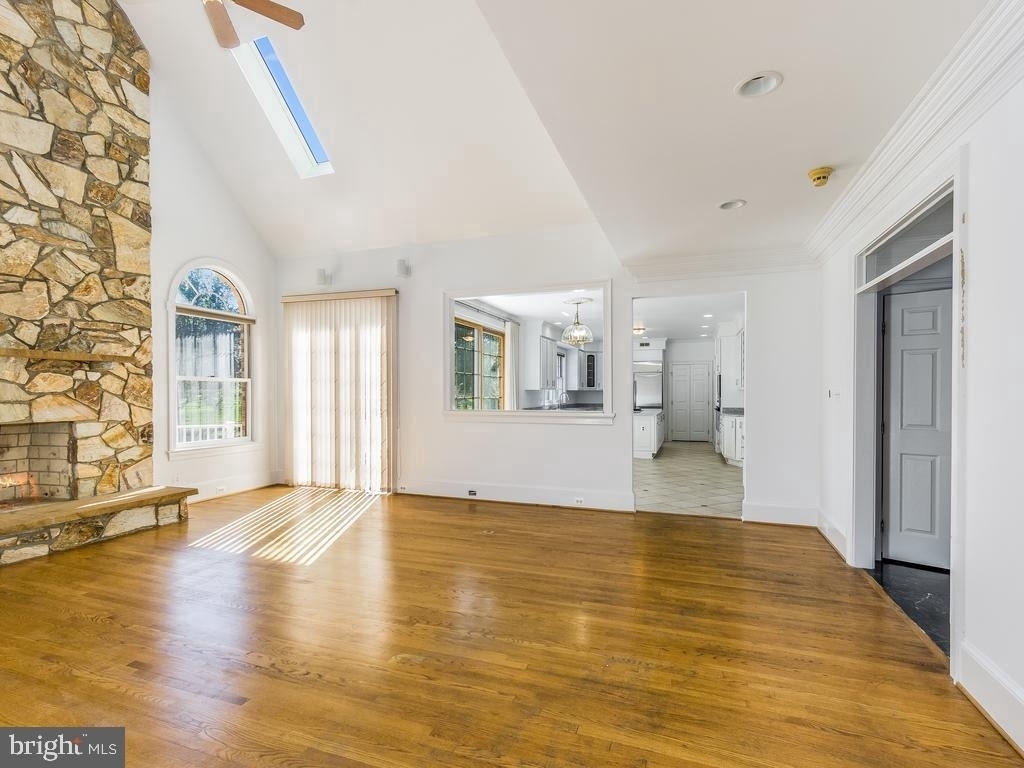 8951 Brook Road - Photo 9