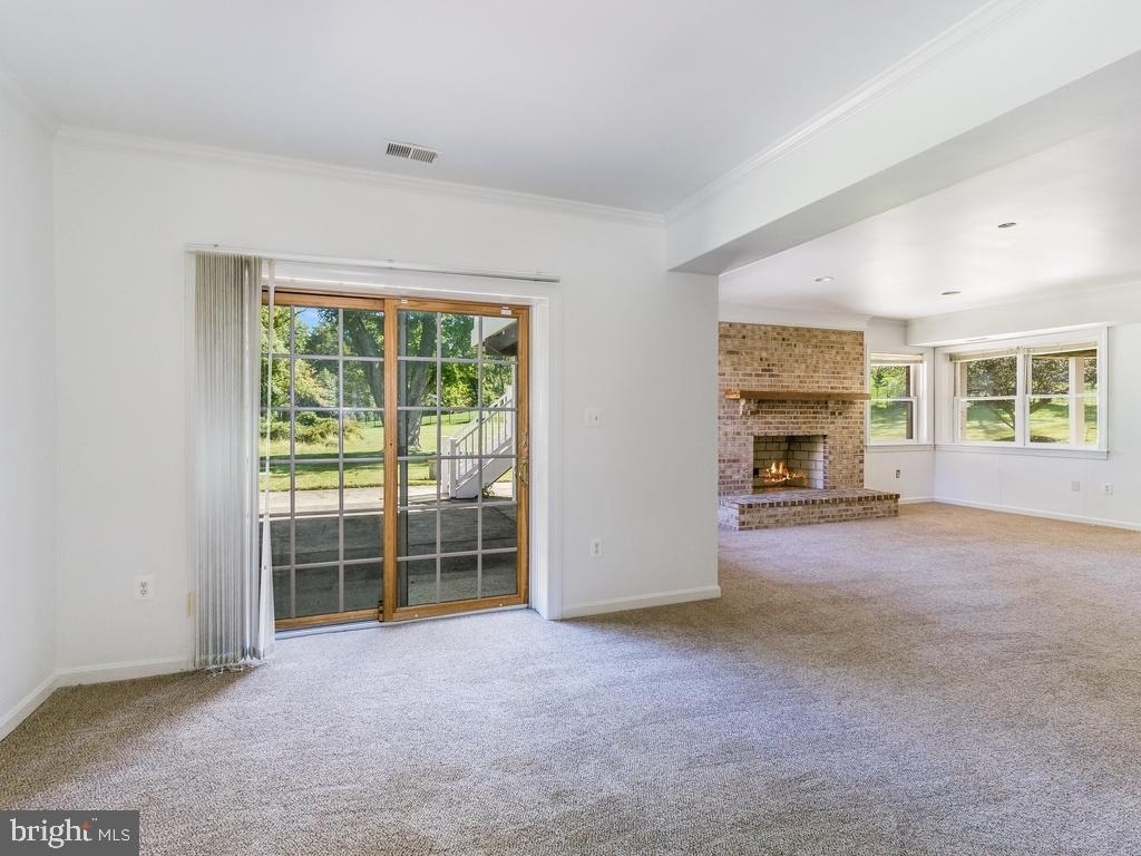 8951 Brook Road - Photo 24