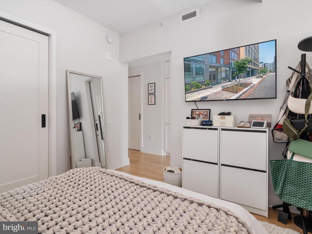 1211 Van Street Se - Photo 27