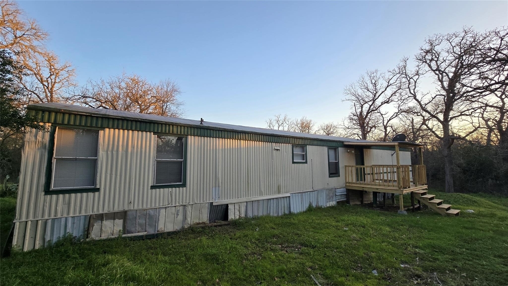 8315 Burleson Manor Rd - Photo 2