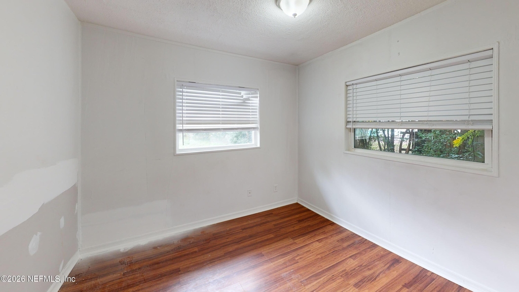 6926 Camelot Road - Photo 7
