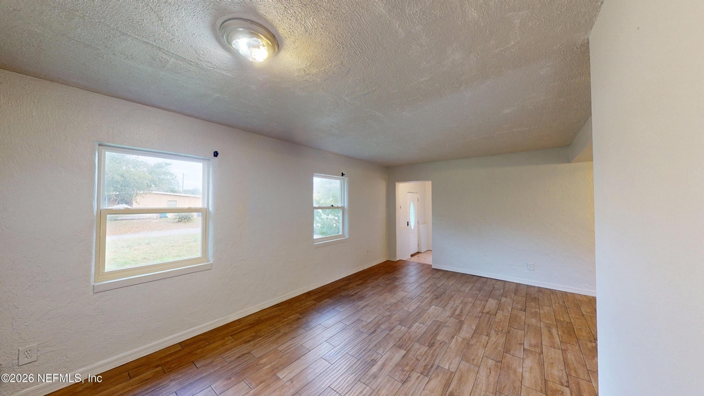 6926 Camelot Road - Photo 6