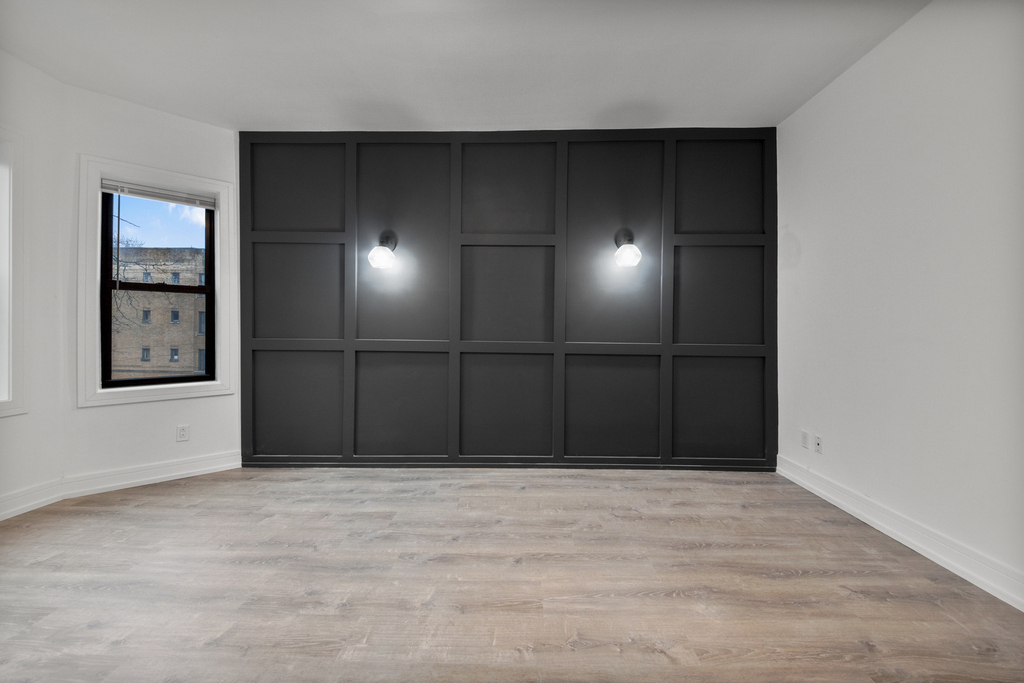 1904 N Whipple Street - Photo 8