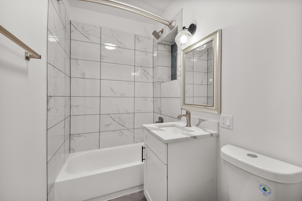 1904 N Whipple Street - Photo 12
