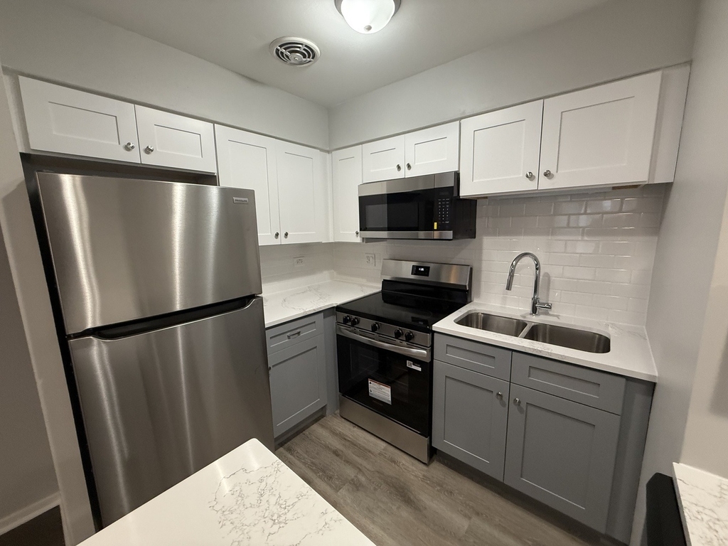 744 W Gordon Terrace - Photo 5