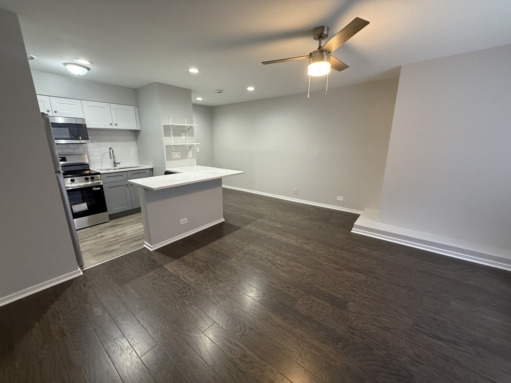 744 W Gordon Terrace - Photo 1