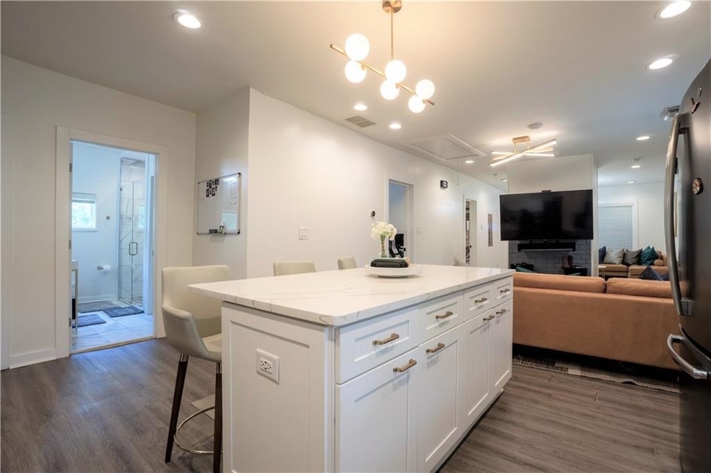 811 King Road - Photo 10