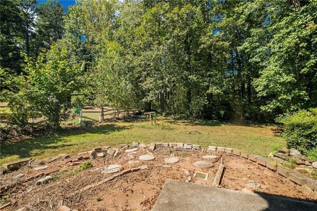 990 Chapman Lane - Photo 15