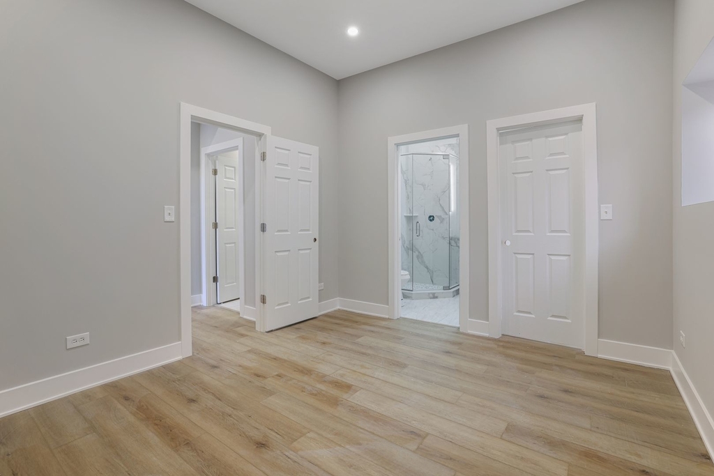 6240 W Belmont Avenue - Photo 8