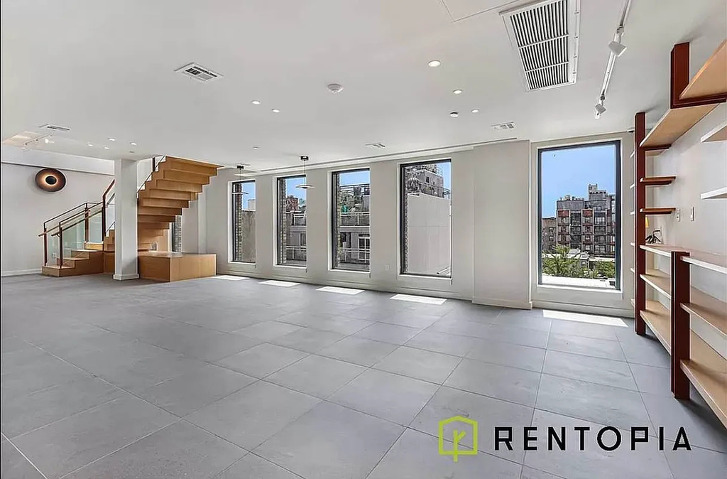130 Hope Street - Photo 12