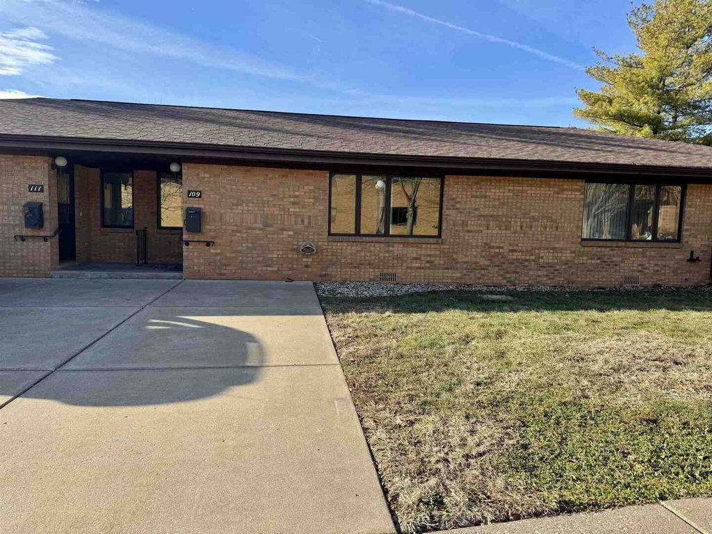 2500 Grant Street - Photo 0