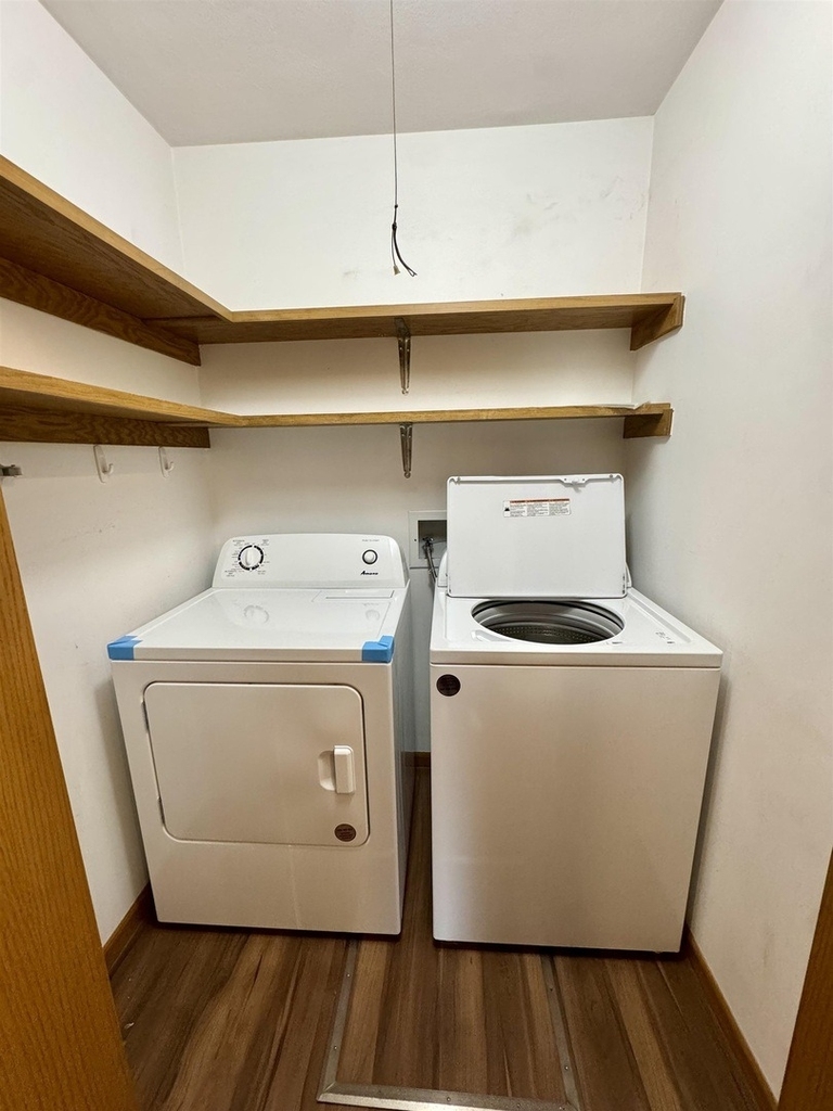 2500 Grant Street - Photo 7