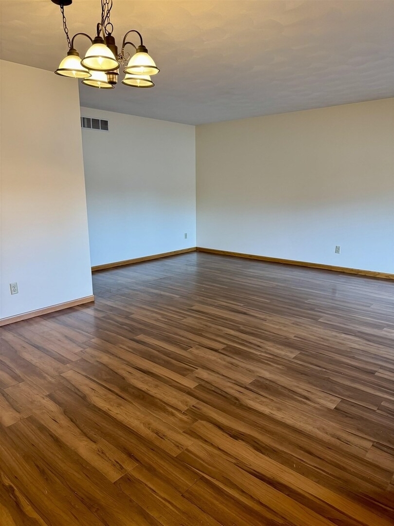 2500 Grant Street - Photo 1