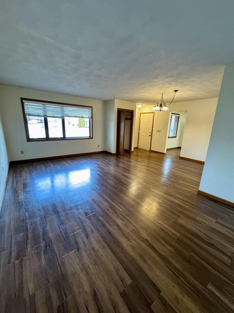 2500 Grant Street - Photo 2