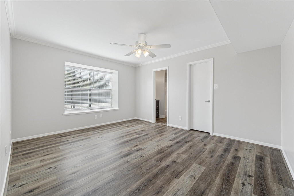 9031 Gaylord Street - Photo 10