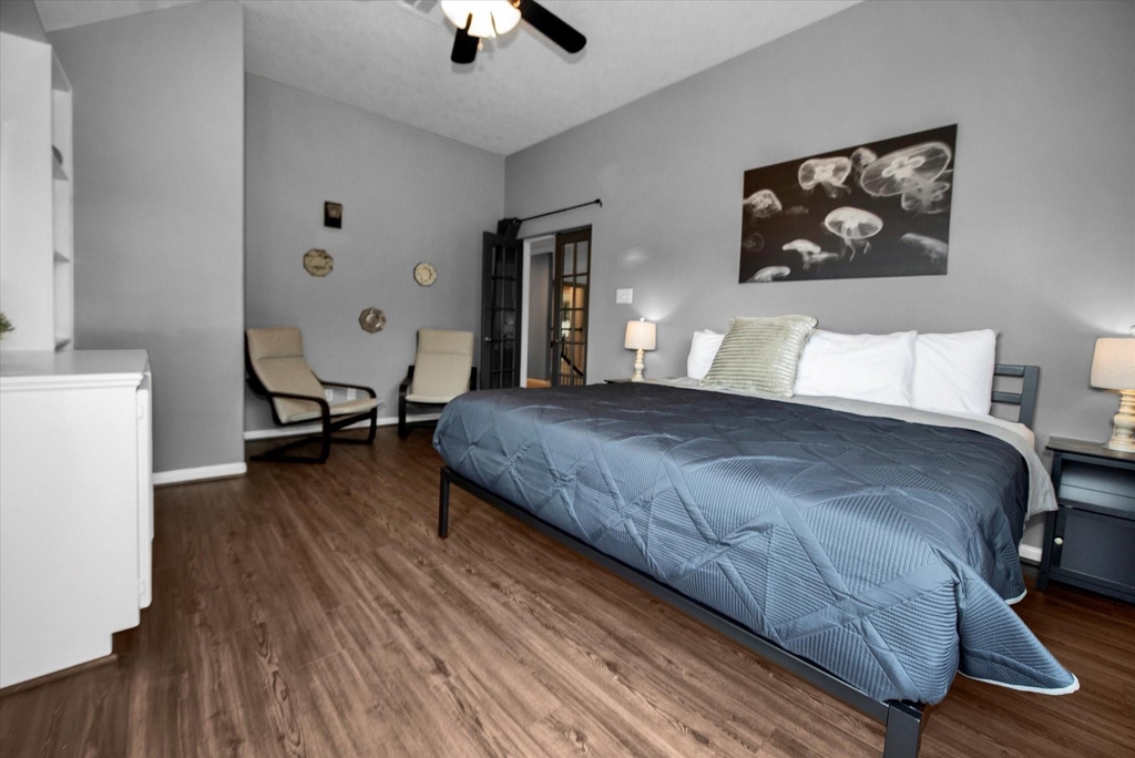8219 Shoregrove Drive - Photo 16