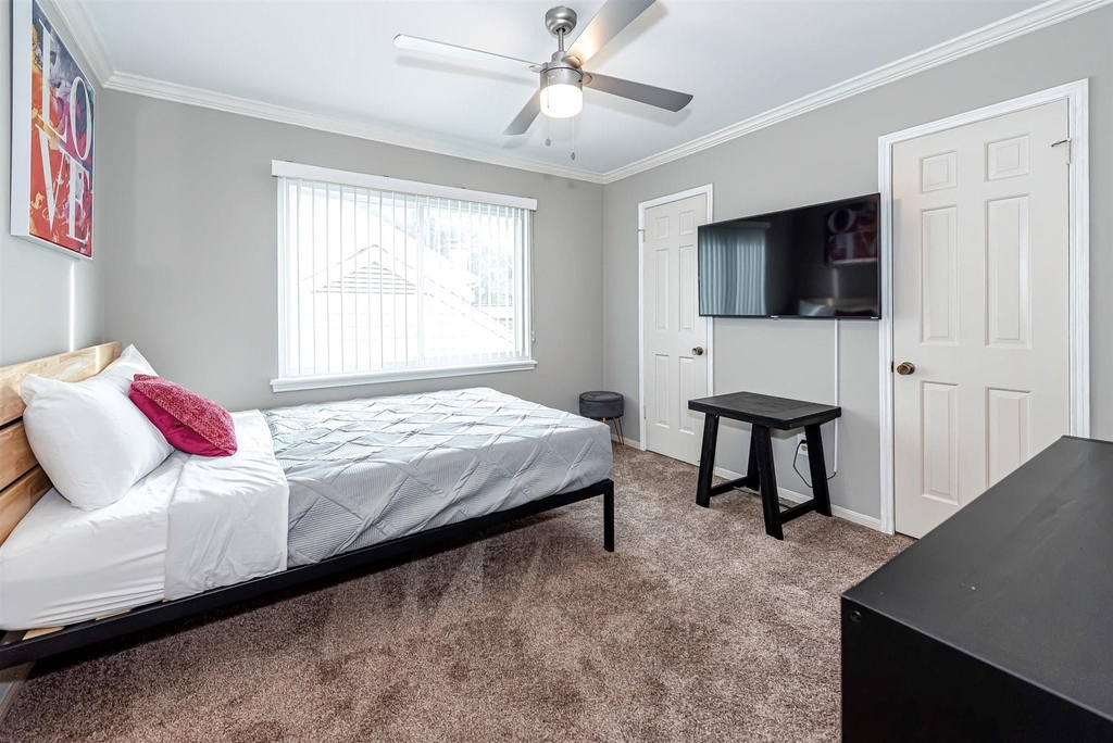 1807 Saddlecreek Drive - Photo 15