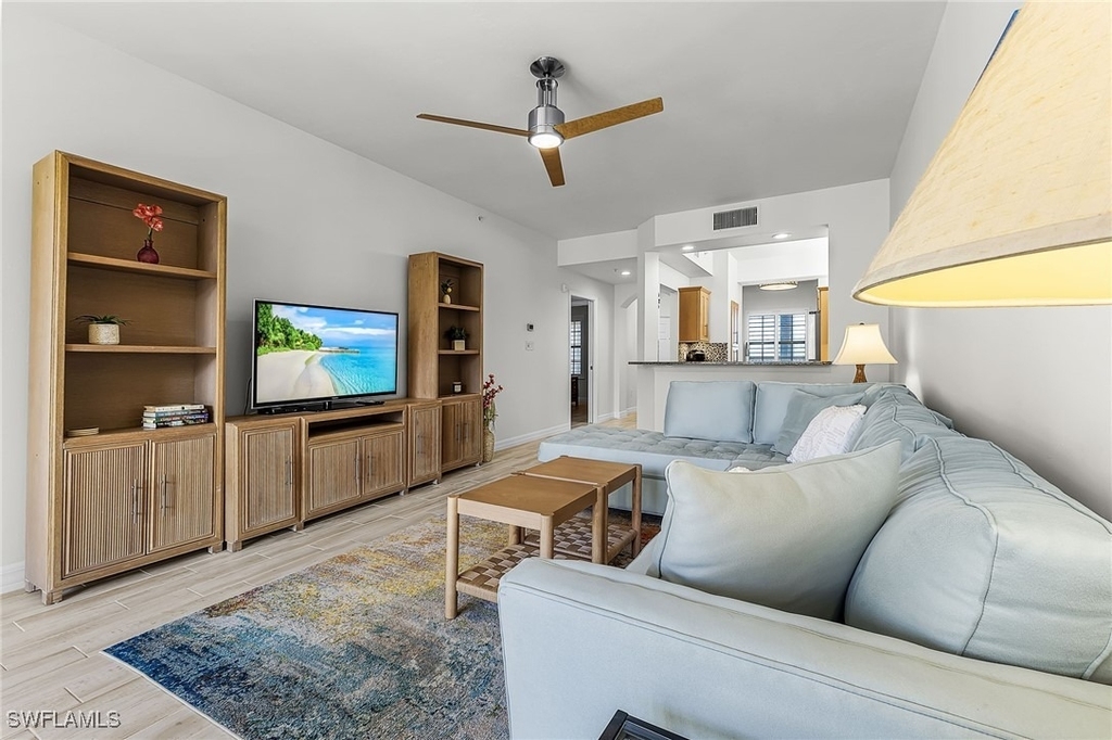 401 Bayfront Place - Photo 10