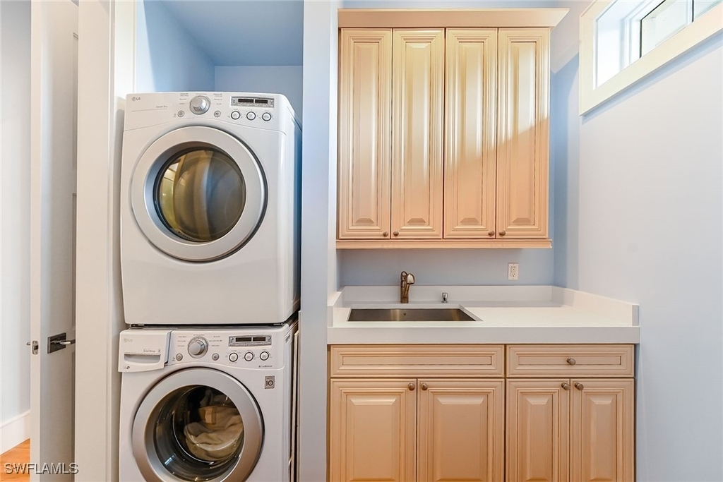 481 21st Avenue S - Photo 36