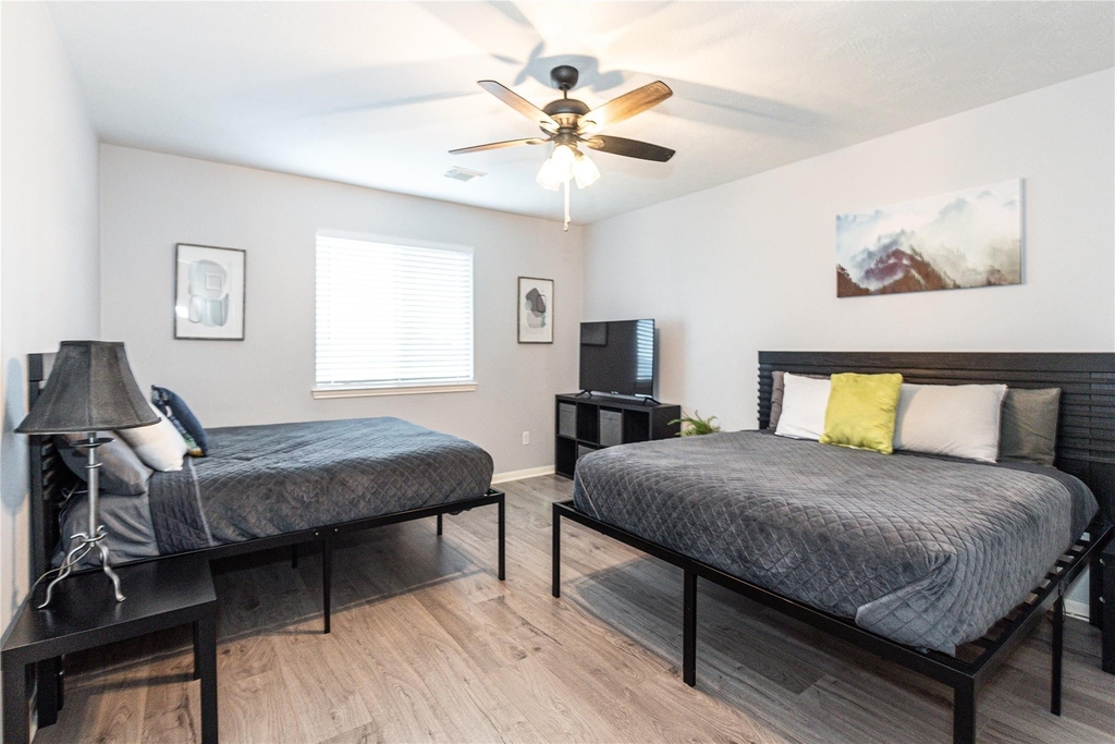 10815 Oak Bayou Lane - Photo 26