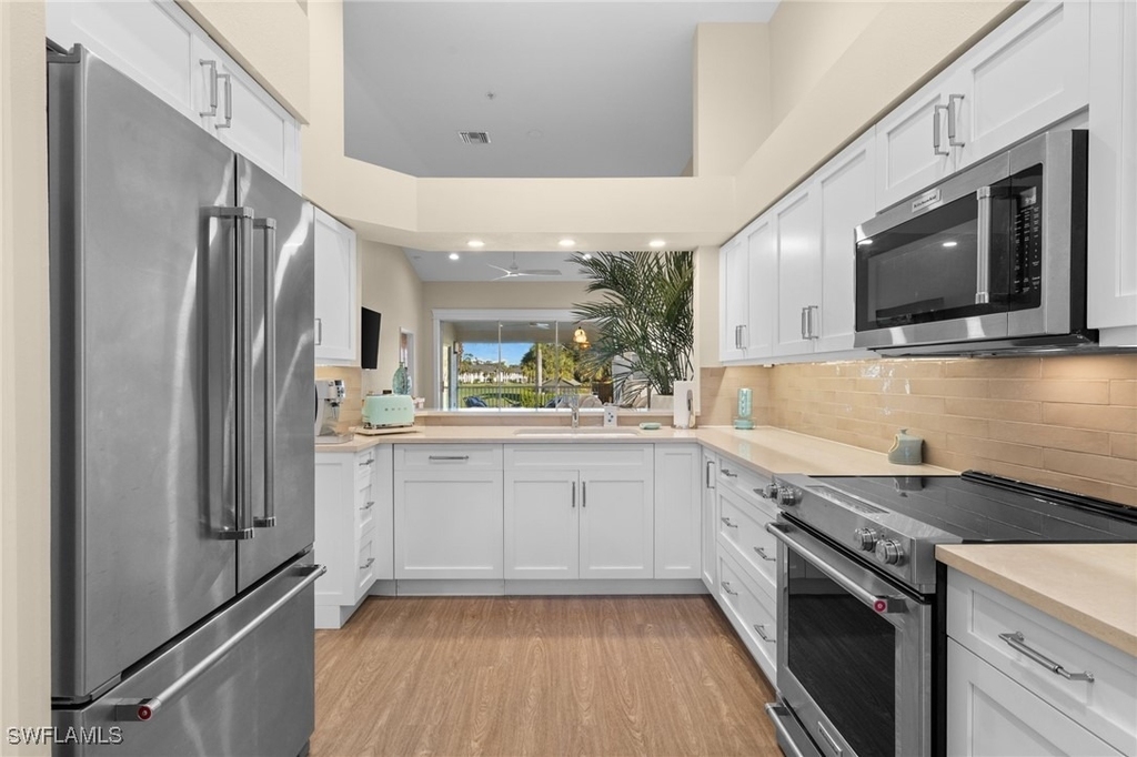 2215 Chesterbrook Court - Photo 7