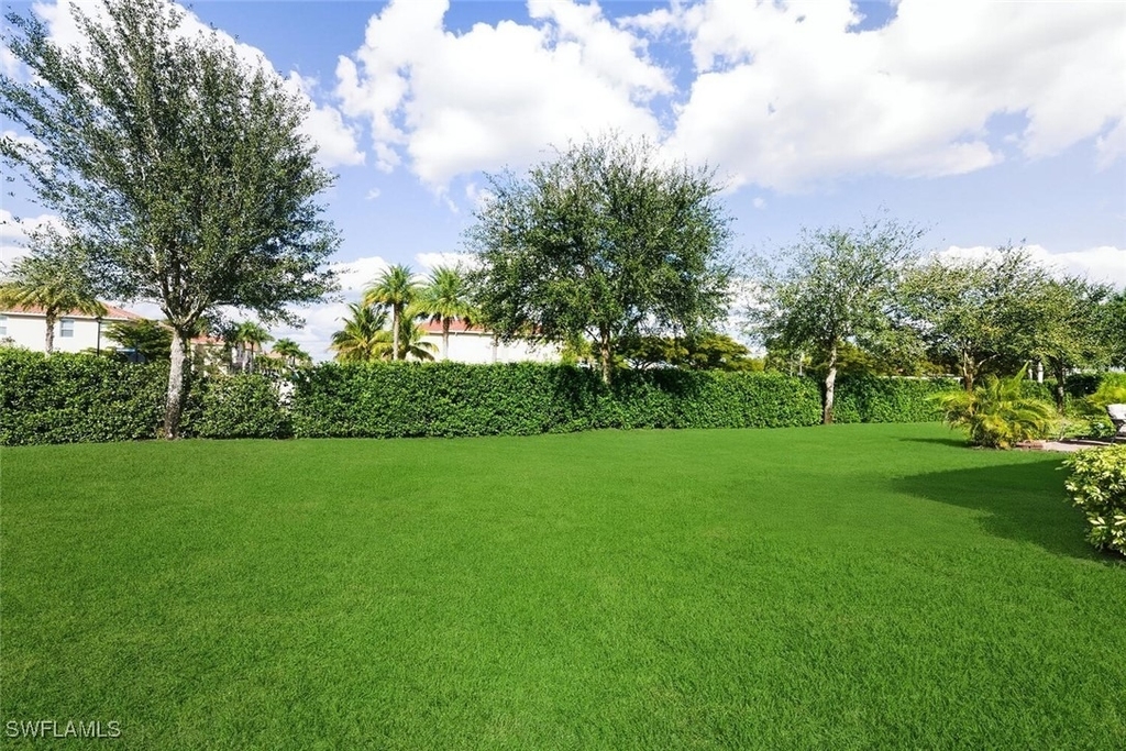 2080 Wellington Street - Photo 20