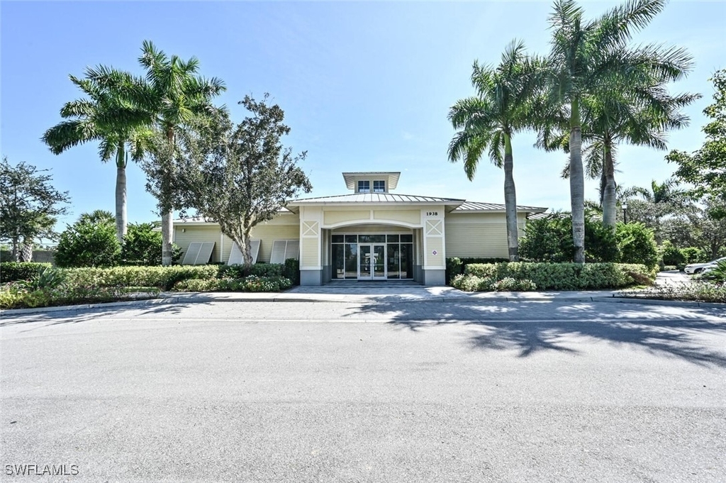 2080 Wellington Street - Photo 22