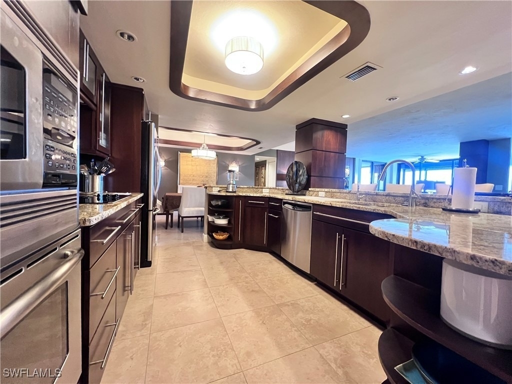 5601 Turtle Bay Drive W - Photo 5