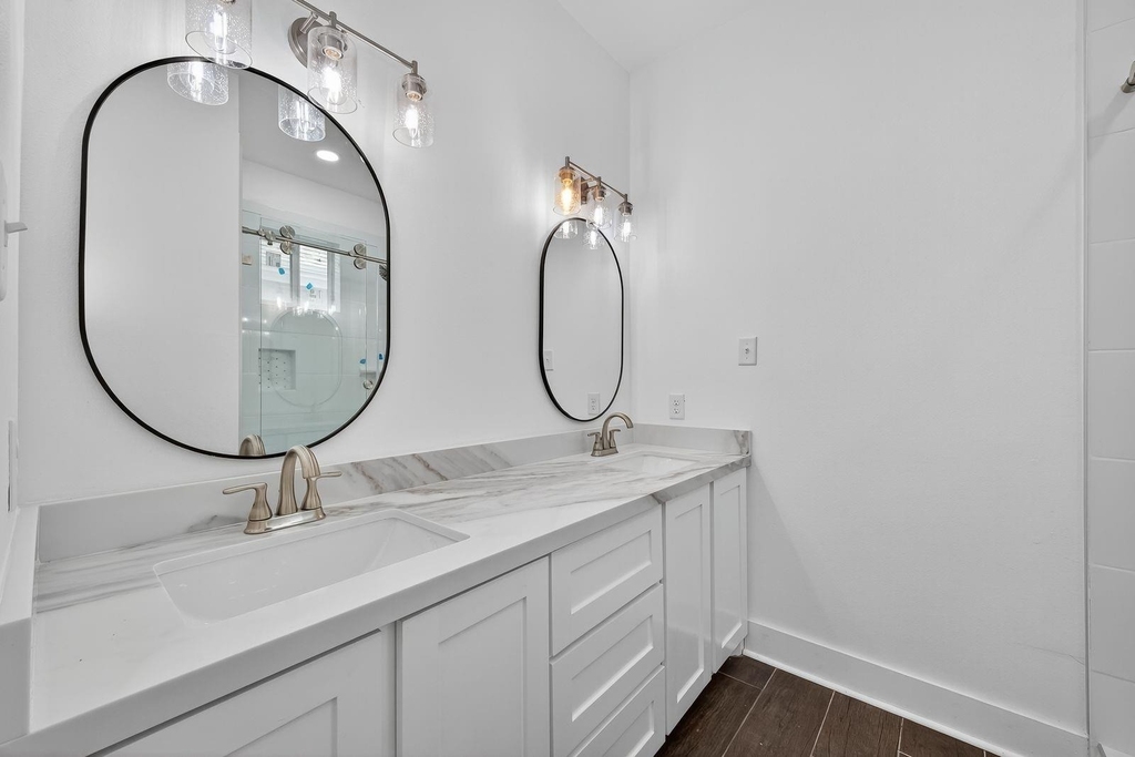 714 Zoe Street - Photo 24