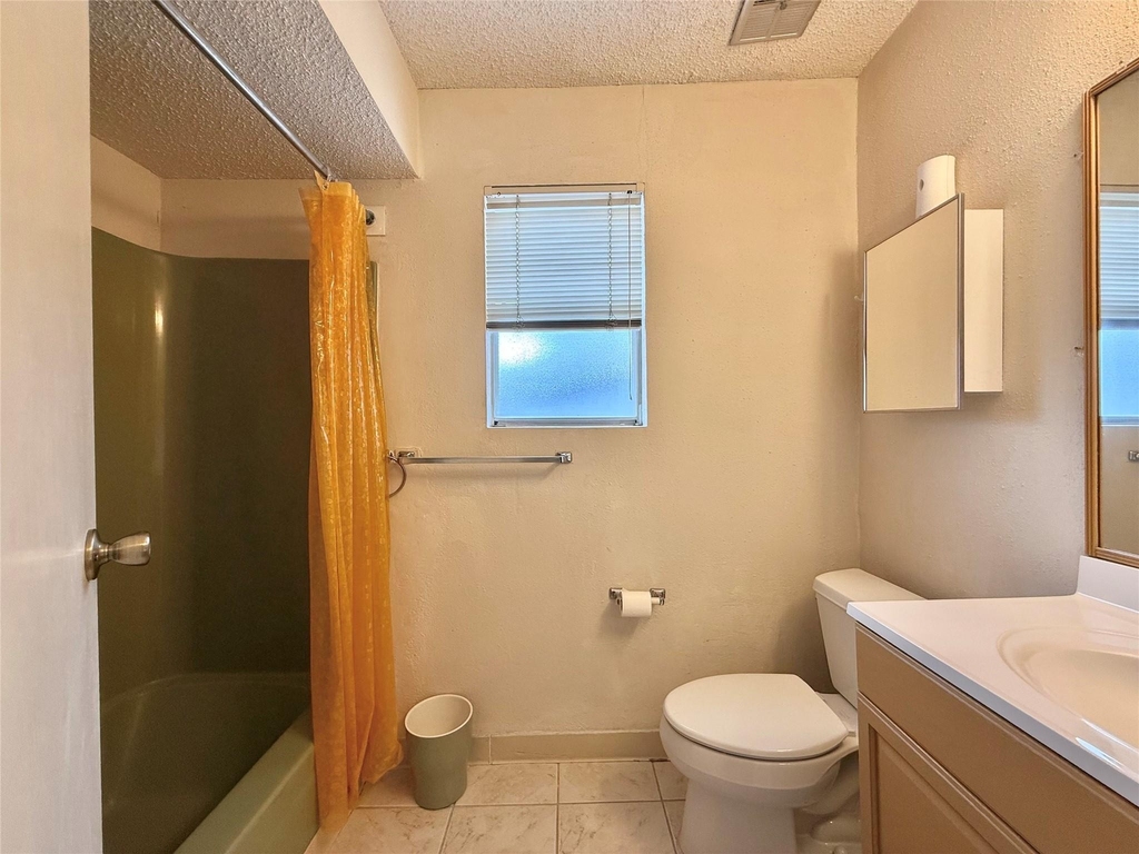 11002 Hammerly Boulevard - Photo 12