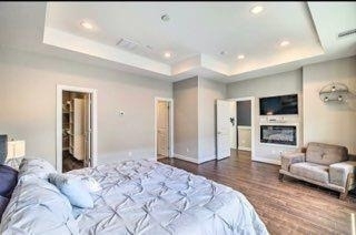 2403 Everett Street - Photo 8
