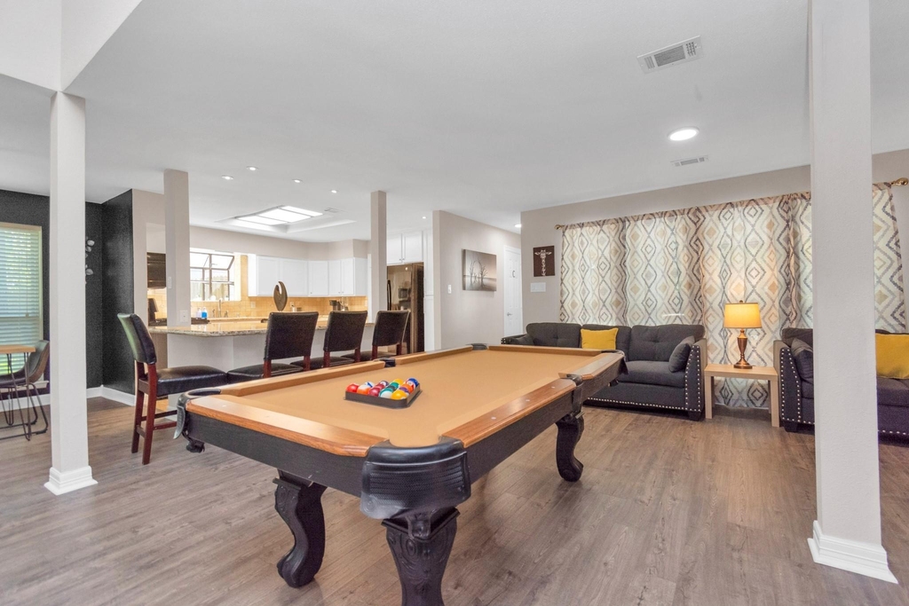 902 Golden Bear Lane - Photo 2