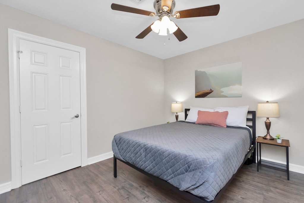 902 Golden Bear Lane - Photo 18